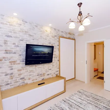 Bella Studio Old Town Апартаменти Брашов