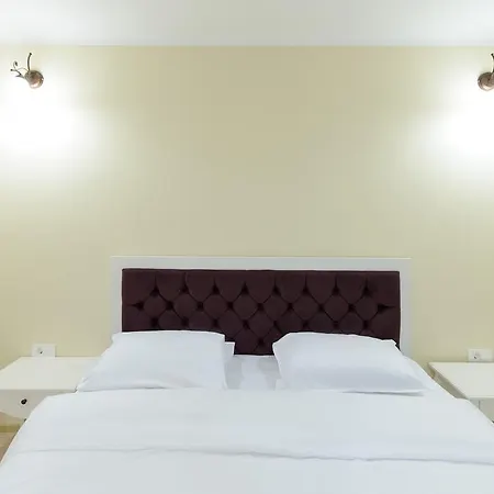 Bella Studio Old Town Апартаменти *